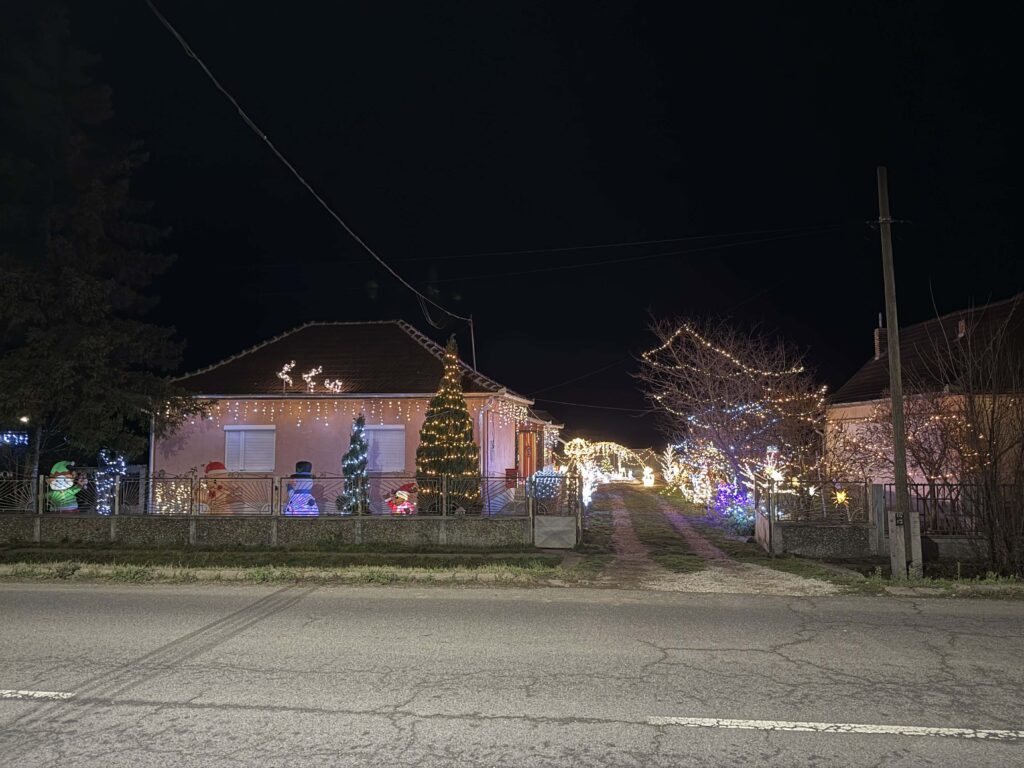 Karácsonyi Fényvarázs – Görbeháza Karácsonyi Fényvarázs – Görbeháza